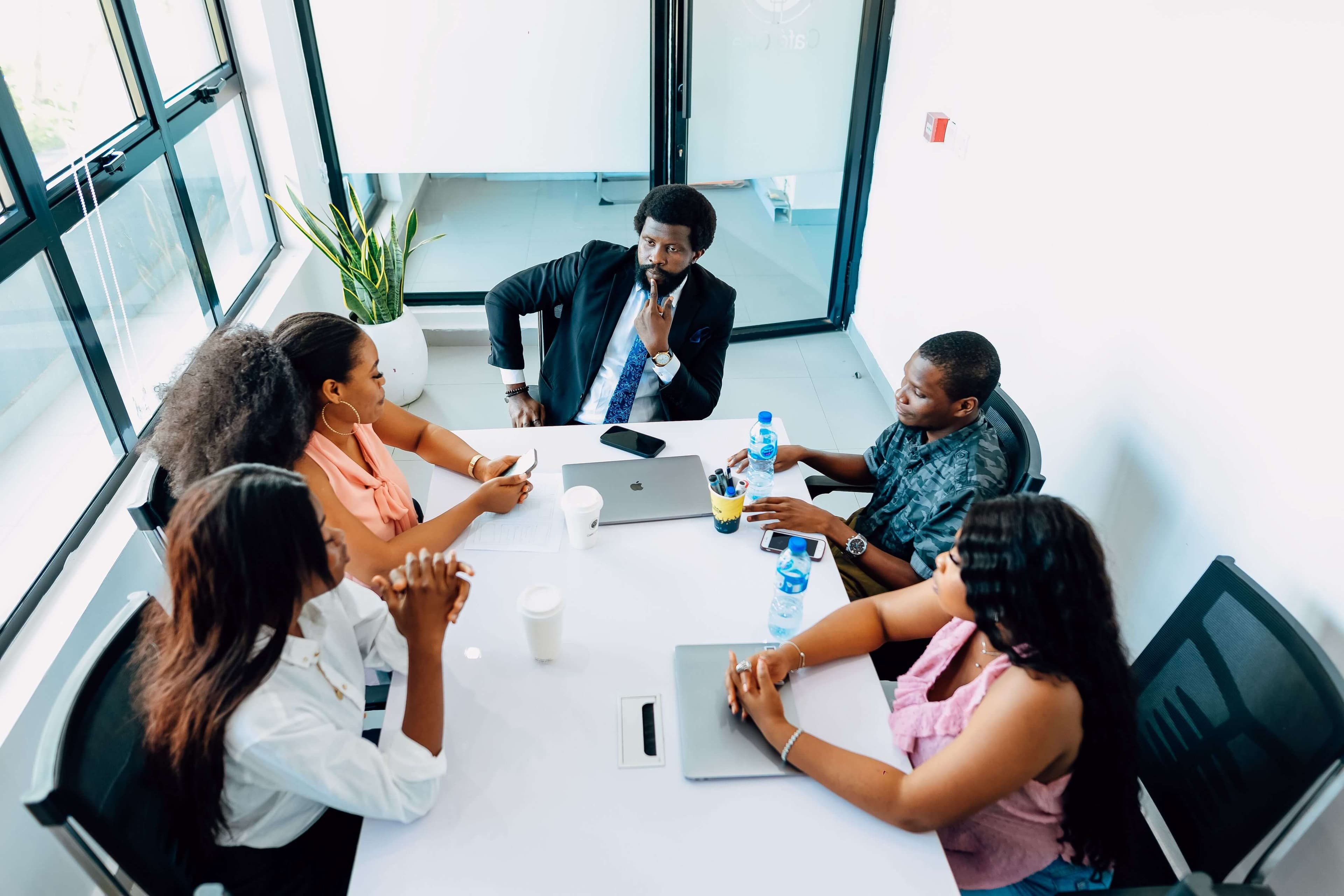 Échange entre consultants LE Desk